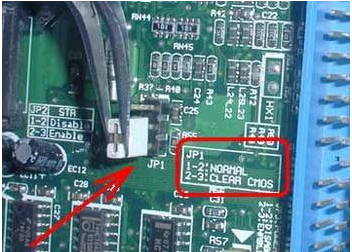 怎样对CMOS进行放电来恢复BIOS出厂设置