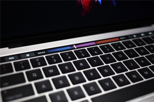 2016苹果新MacBook Pro现场实拍图赏