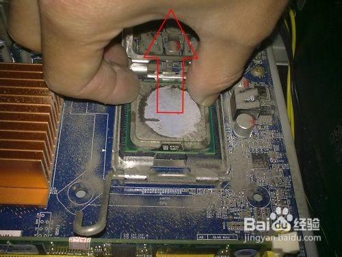 电脑主板怎么拆CPU