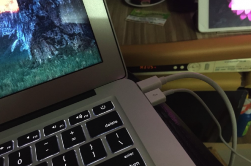 iPhone/iPad怎么连接电视显示