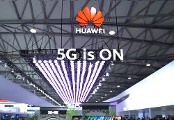 美国商务部：将允许美国企业与华为合作定制5G网络标准