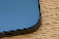iPhone12 Pro 店内展示机已被抚摸到掉漆