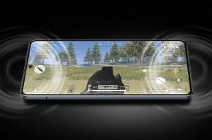 旗舰级硬件+全感操控，搭载双路线性马达，iQOO 7正式登场