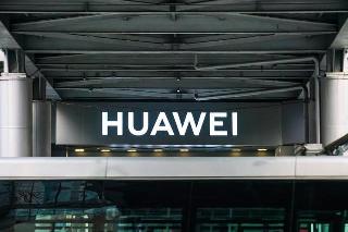 华为一季度营收大幅下滑至1500亿元，净利同比猛增27%