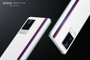 IQOO 8系列手机充电功率宣布：有线120W+无线50W+反向充电10W