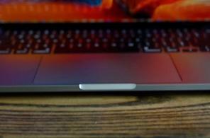 未来MacBook Pro可使用巨大触控板进行强制触摸手势