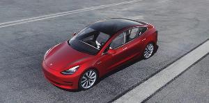 特斯拉Model 3成为全球史上销售最快的电动车，平均每小时24.5辆