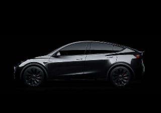 特斯拉针对旗下员工推出员工版Model Y，其售价为6万美元起