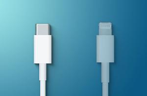 曝iPhone 15系列将改用USB-C接口