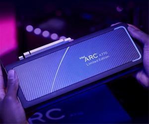 英特尔锐炫 A770 / A750 公版显卡采用32 / 28 Xe 核心 已上架售价 2499 元起
