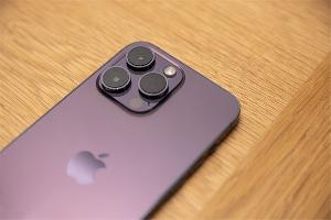 预测苹果iPhone 15 Pro系列不会配备新的“8P”镜头  15 Pro Max 预计支持潜望式镜头