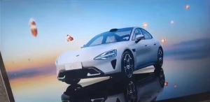 小米汽车全新谍照曝光：采用了三厢造型，同时配有激光雷达