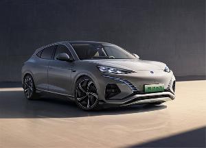 腾势汽车公布腾势 N7 猎跑 SUV 官图，定位大五座中型 SUV