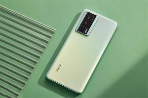 Redmi K60 Ultra预计将搭载天玑 9200 处理器，并支持 100W 快速充电