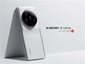 小米13 Ultra的白色版公布，典雅内敛的纯白外观颇为惊艳