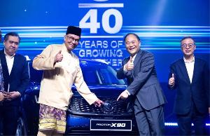 宝腾推出首款新能源车型 X90