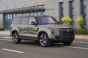 极石首款车型 石头 01 完成申报，采用增程式插电混合动力