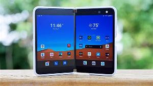 微软获得 Surface Duo 专利有望采用可折叠屏幕设计