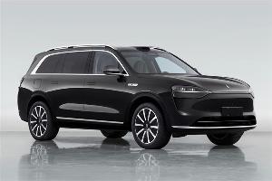 问界 M9 车型预订突破 15000 台