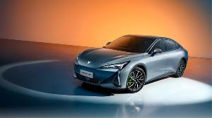 极狐阿尔法S5车型6月15日上市