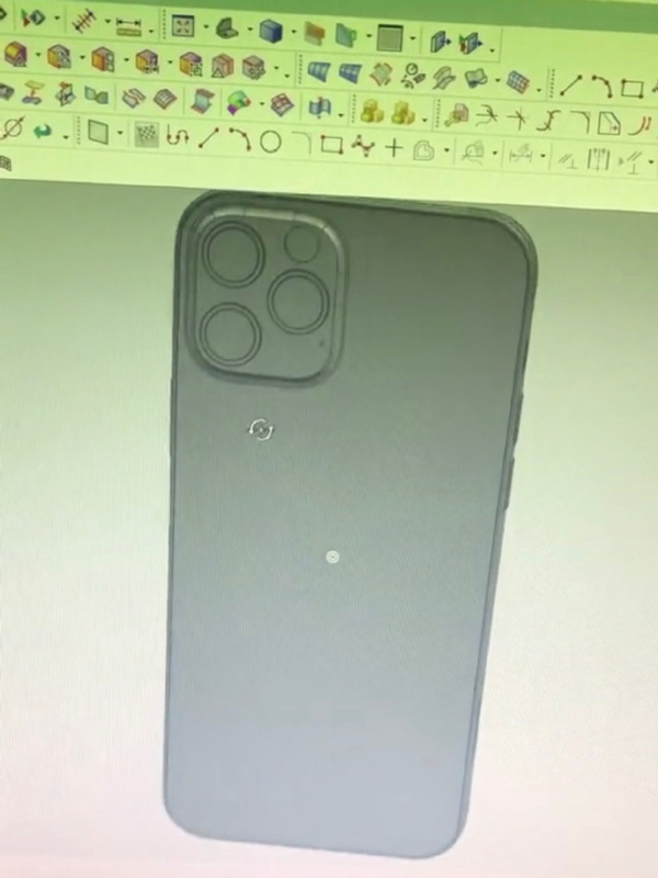 iPhone 12机模曝光：刘海屏/方正设计 后置凸起方形摄像头