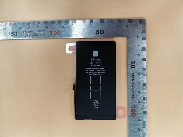 iPhone 12 Max电池容量曝光：全系相比iPhone 11系列齐缩水