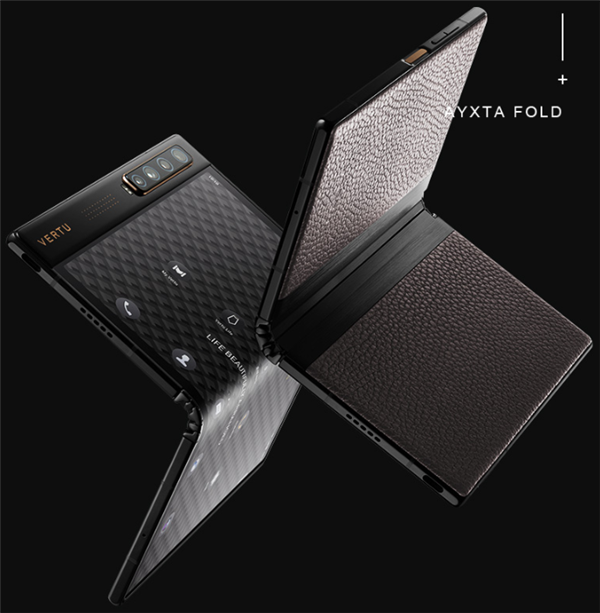 Vertu首款折叠屏手机Ayxta Fold开售，搭载骁龙865、后置四摄45800元