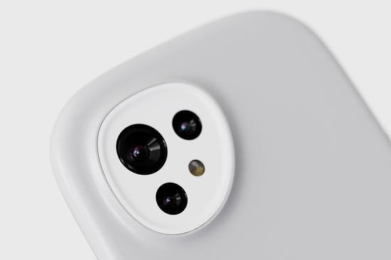 小米新 logo 构想概念机，手机更加圆润！