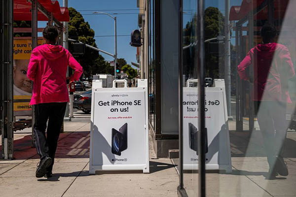 5G版iPhone SE 3即将发布，当前的手机会降价？