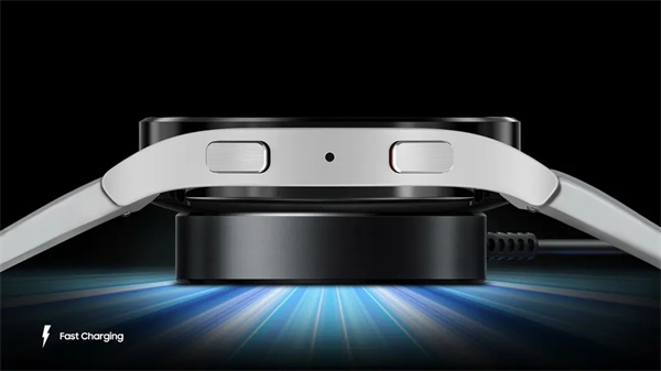 三星 Galaxy Watch 5 系列被曝为 USB-C 供电，且30 分钟可充 45%
