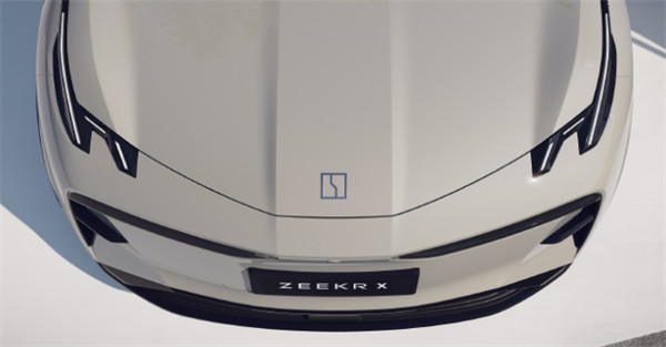 极氪公布旗下第三款车型：新车名为 ZEEKR X，称新车为“新奢全能 SUV”