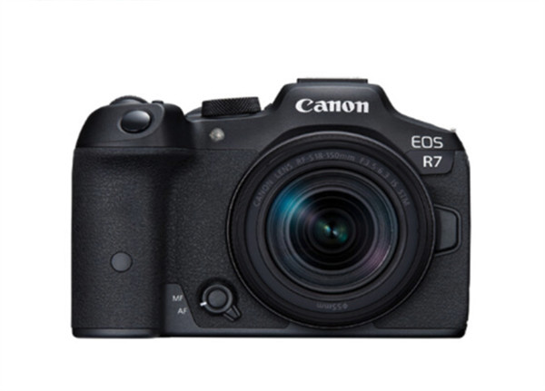 佳能官宣 2 月 8 日举行发布会，将发布 EOS R8 和 EOS R50 两款相机，以及两款镜头