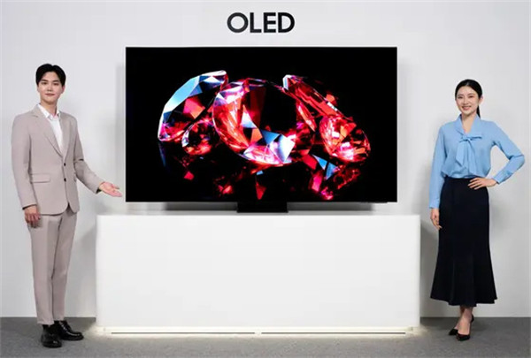 三星时隔 10 年在韩国本土市场推出的首批 OLED 电视