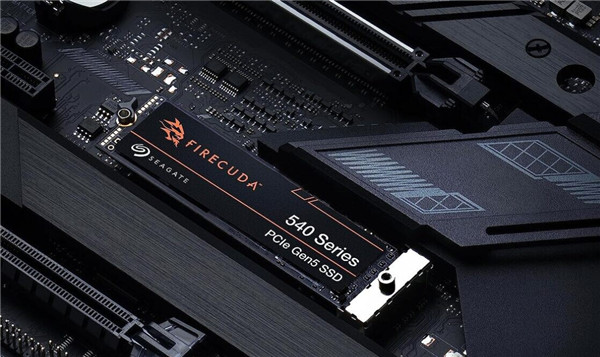 希捷首款PCIe 5.0硬盘上市：速度可达10GB/s，最高4TB容量