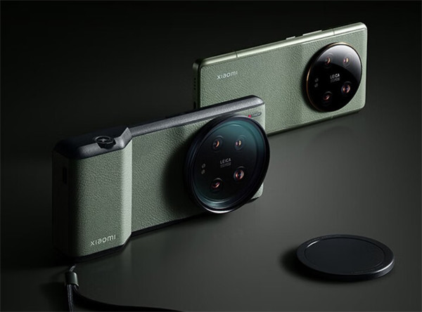 小米13 Ultra 手机预热新搭档，已经专业摄影套装