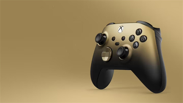 微软上架 Xbox 无线控制器暗影鎏金特别版手柄，售价 499 元。
