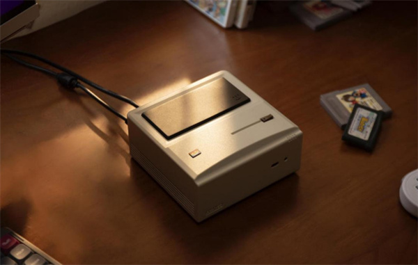 AYANEO首款迷你主机 Retro Mini PC AM01发布，售价899元起