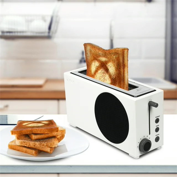 微软推出 Xbox Series S 造型的烤面包机