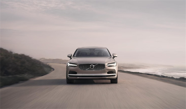 沃尔沃 2025 款 S90 车型上市