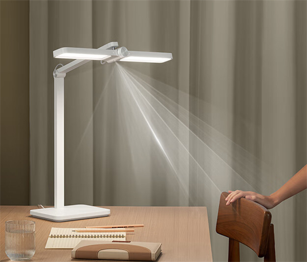 小米米家桌面学习灯预售开启：全光谱 LED，定价 279 元