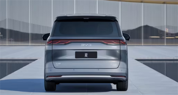 比亚迪夏 MPV 新官图发布，采用“夏”汉字车标，年内上市‌