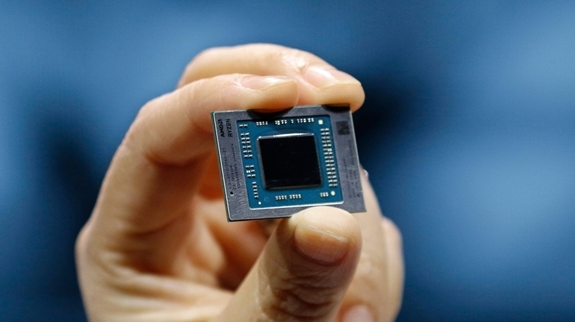 AMD CPU最弱一环成功翻身 苏姿丰：135款AMD笔记本在路上