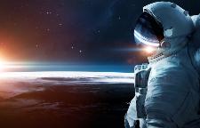 新冠期间一直生活在太空中的三名宇航员将返回地球