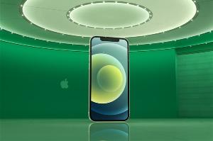 iPhone12系列手机屏幕测试：APP下方绿色亮度偏高