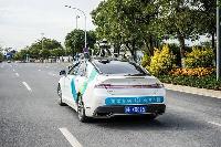 “真·上街”，广州自动驾驶汽车试点与其他车辆混行