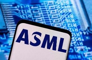 ASML警告：停止向中国大陆供应半导体设备，将导致全球半导体产业链中断