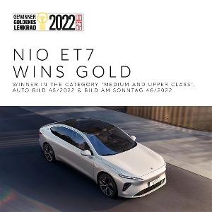 蔚来ET7摘得年度最佳中大型车桂冠，成为首个斩获“金方向盘”奖的中国品牌车型
