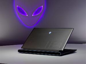 外星人发布 18 英寸大屏笔记本 M18，搭载 13 代酷睿 HX 系列处理器