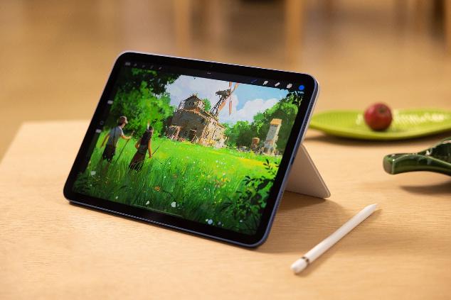 消息称：苹果明年发布的 OLED iPad 售价将比在售 iPad高出 60%，超 1500 美元