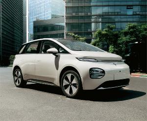 五菱 SUV 宝骏云朵纯电汽车将于 8 月上市